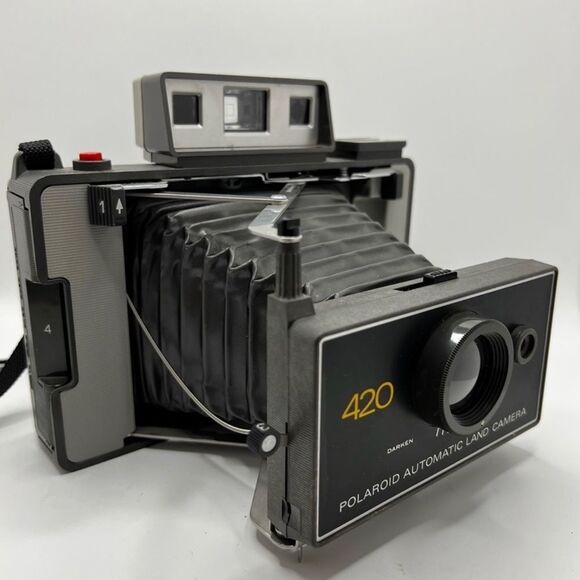 Polaroid Model 420 Vintage Instant Film Camera Packfilm - Picture 1 of 15